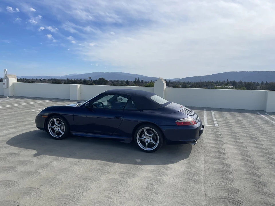 2002 Porsche 996 Carrera - Image 27 of 31