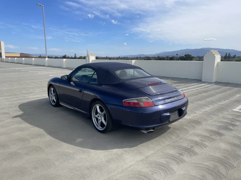 2002 Porsche 996 Carrera - Image 26 of 31