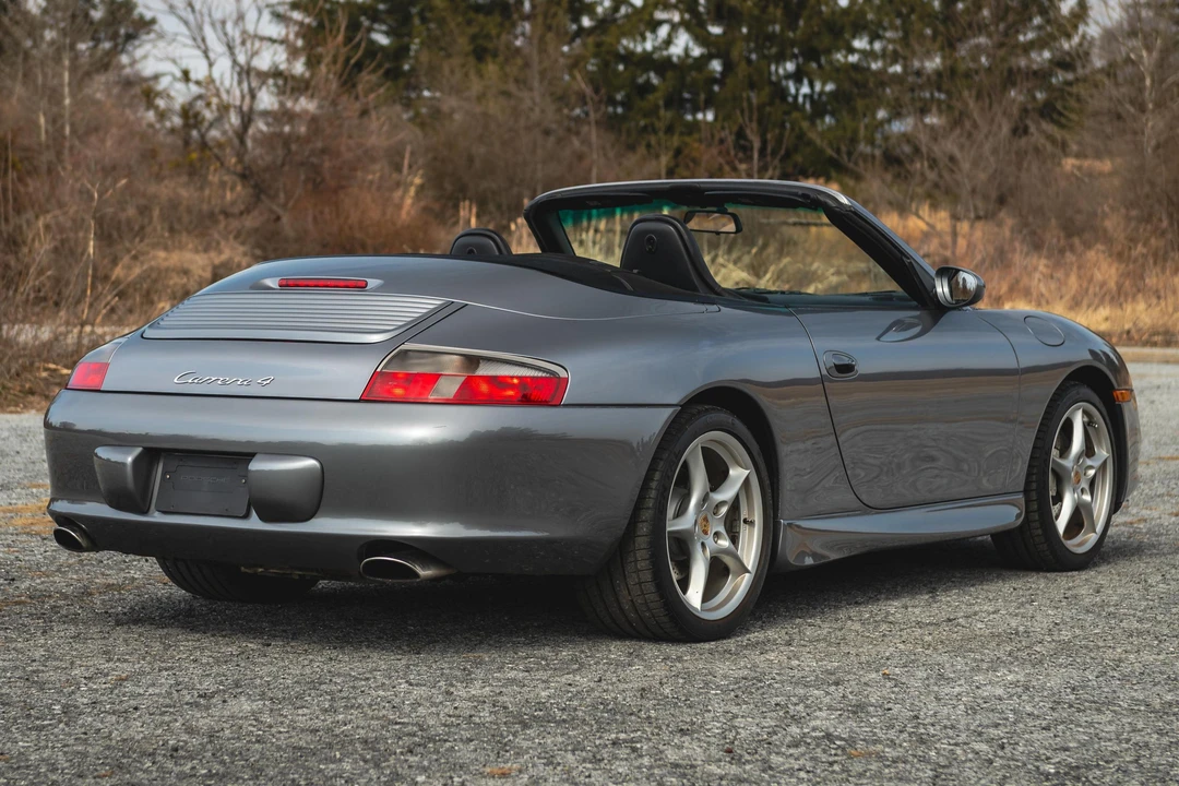 2002 Porsche 996 Carrera 4 - Image 4 of 31