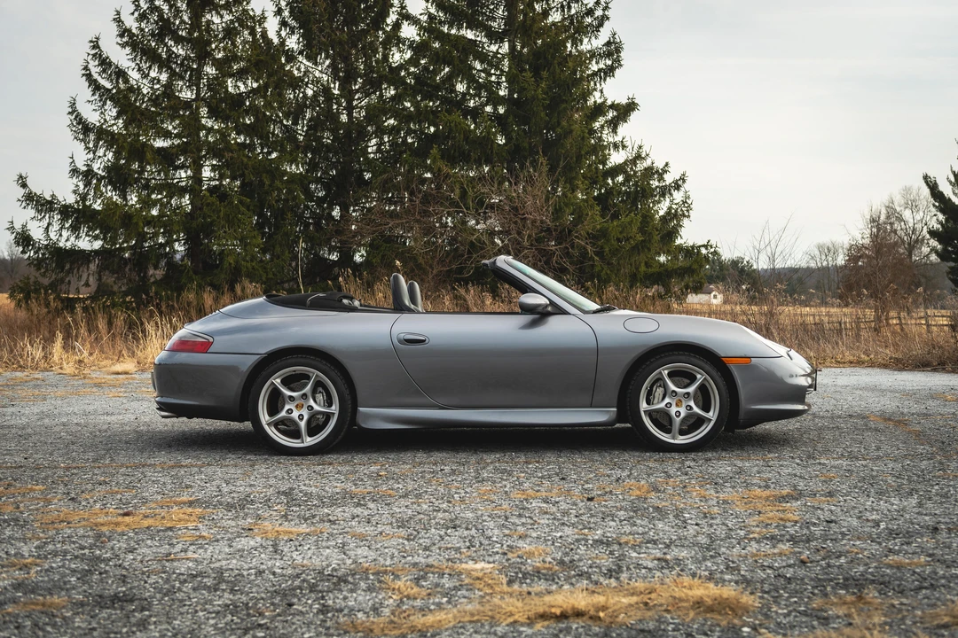 2002 Porsche 996 Carrera 4 - Image 3 of 31