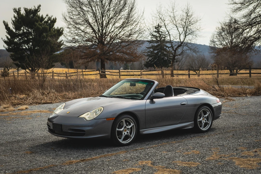 2002 Porsche 996 Carrera 4 - Image 11 of 31