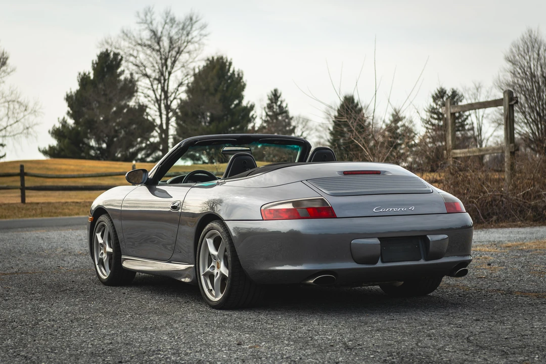 2002 Porsche 996 Carrera 4 - Image 26 of 31