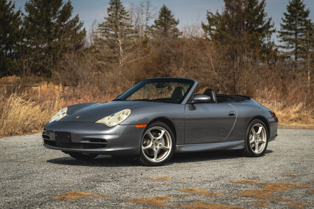 2002 Porsche 996 Carrera 4 - Image 11 of 31