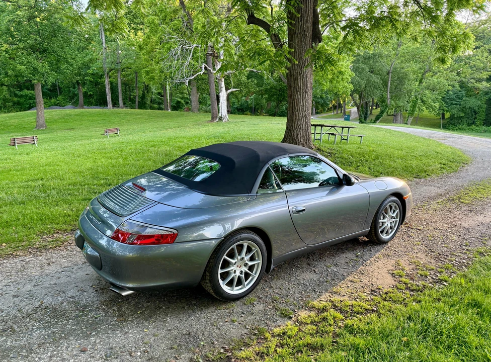 2002 Porsche 996 Carrera - Image 22 of 31