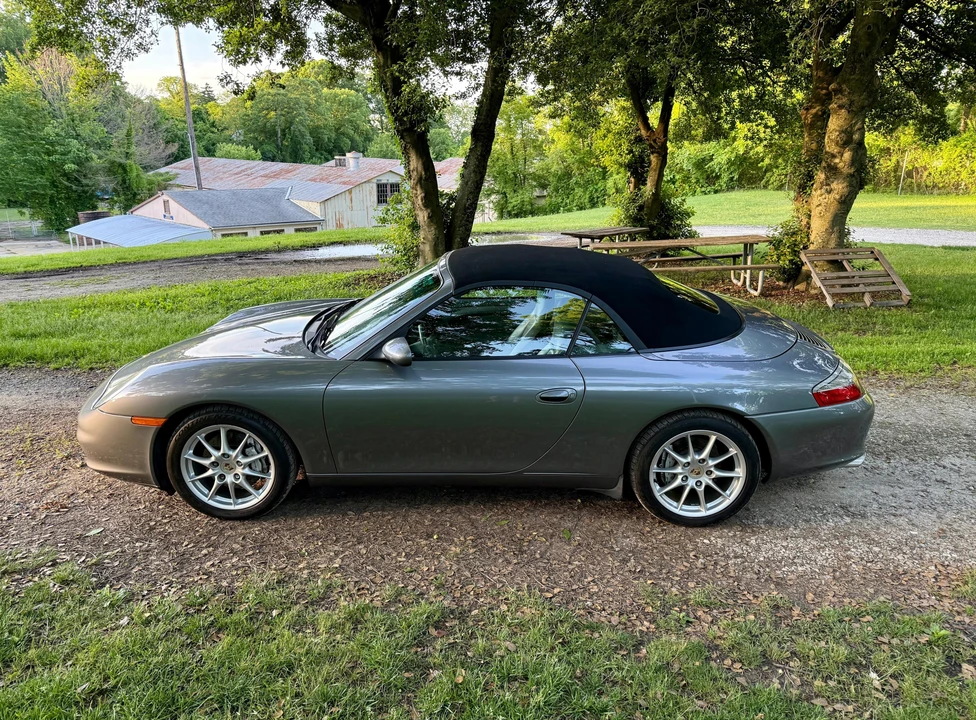 2002 Porsche 996 Carrera - Image 16 of 31