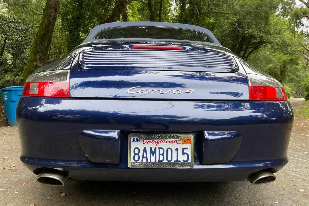 2002 Porsche 996 Carrera 4 - Image 5 of 31