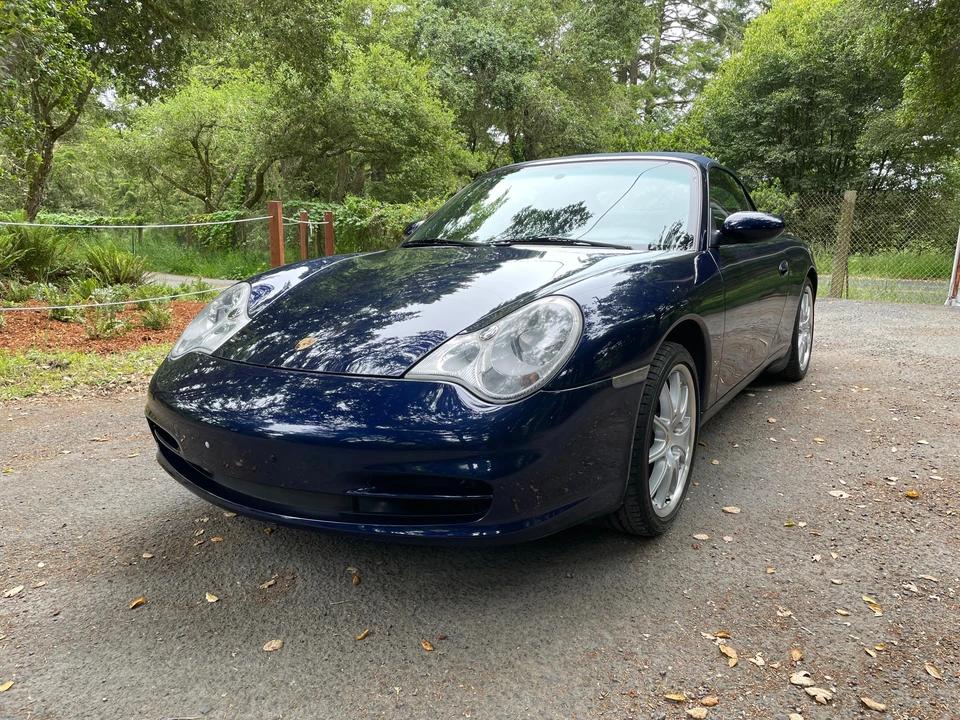 2002 Porsche 996 Carrera 4 - Image 28 of 31