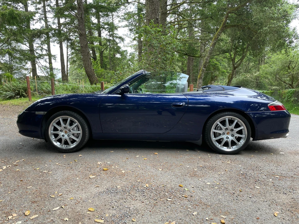 2002 Porsche 996 Carrera 4 - Image 12 of 31
