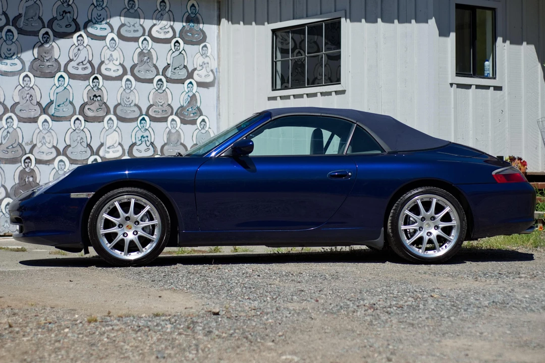 2002 Porsche 996 Carrera 4 - Image 3 of 31