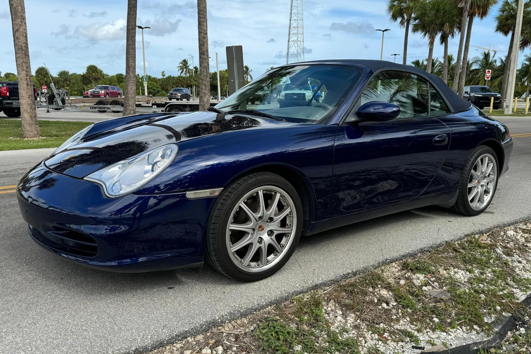2002 Porsche 996 Carrera 4 - Image 3 of 31