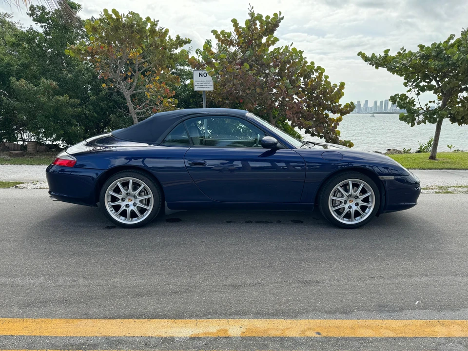 2002 Porsche 996 Carrera 4 - Image 29 of 31