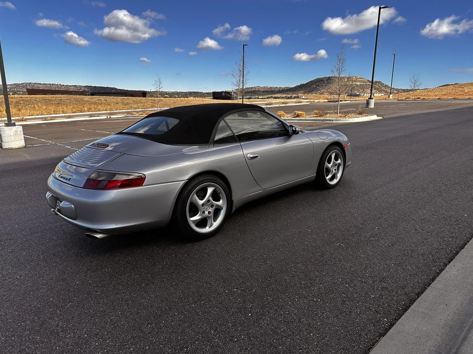 2002 Porsche 996 Carrera 4 - Image 7 of 31