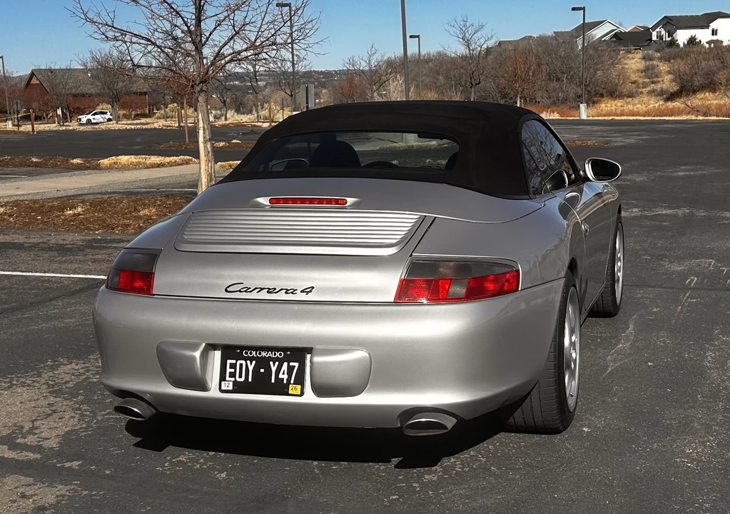 2002 Porsche 996 Carrera 4 - Image 22 of 31