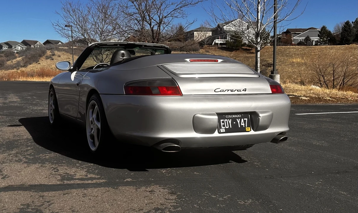 2002 Porsche 996 Carrera 4 - Image 11 of 31
