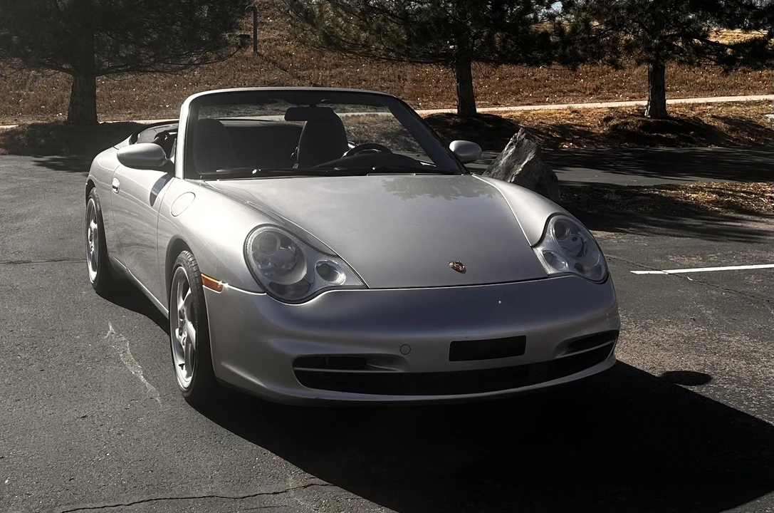2002 Porsche 996 Carrera 4 - Image 16 of 31
