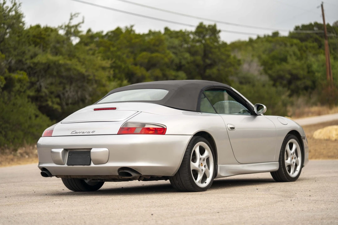 2002 Porsche 996 Carrera 4S - Image 29 of 31