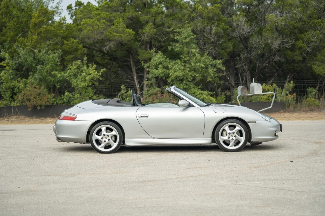 2002 Porsche 996 Carrera 4S - Image 14 of 31