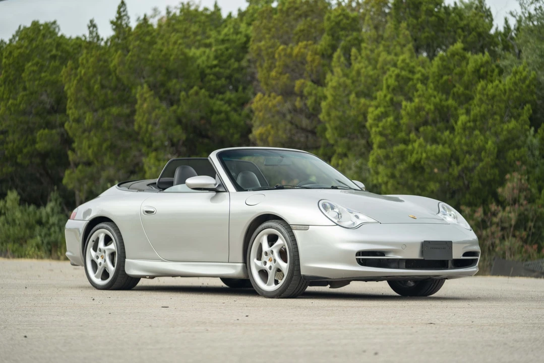 2002 Porsche 996 Carrera 4S - Image 9 of 31