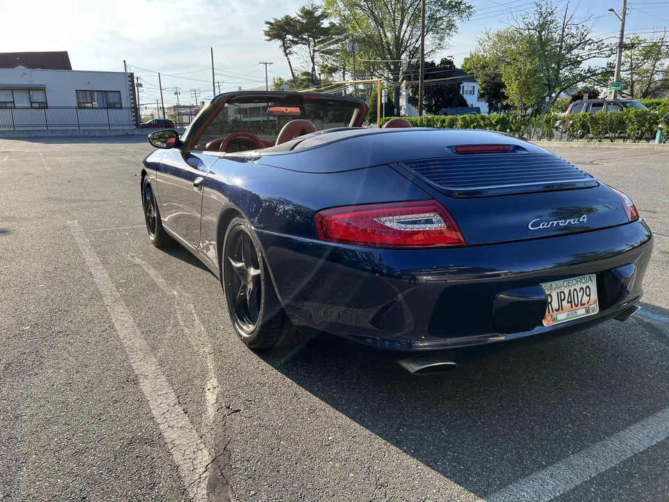 2002 Porsche 996 Carrera - Image 11 of 31