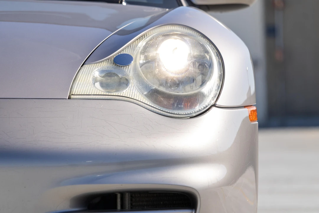 2002 Porsche 996 Carrera 4 - Image 23 of 31
