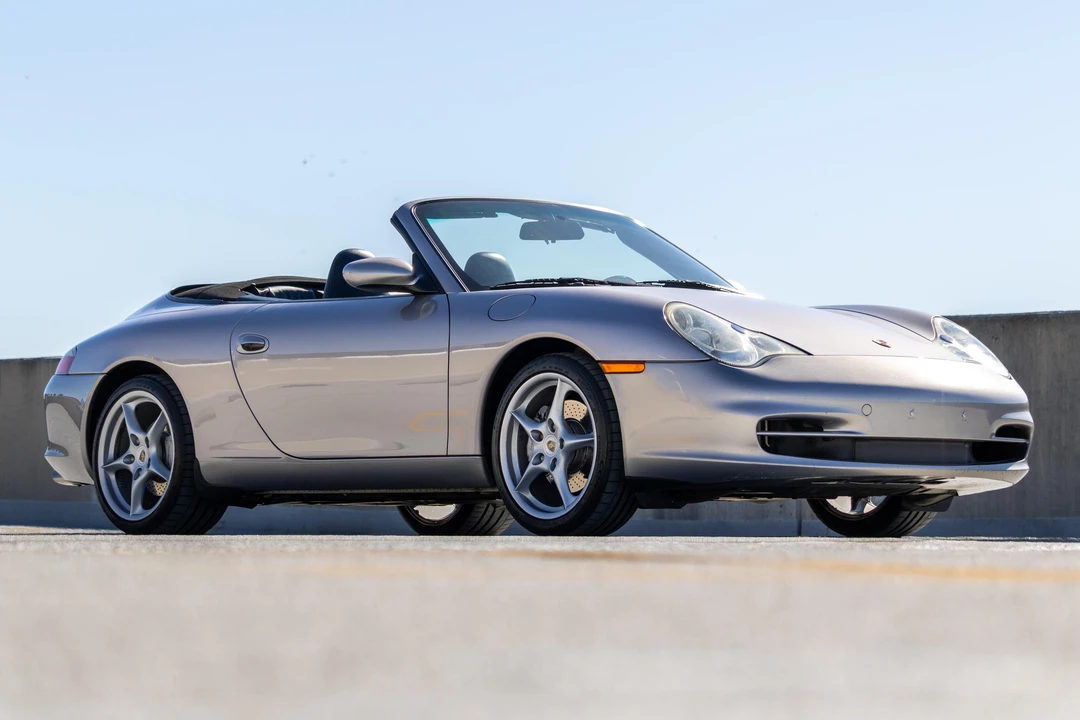 2002 Porsche 996 Carrera 4 - Image 11 of 31