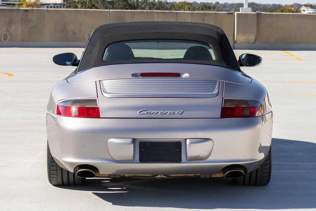 2002 Porsche 996 Carrera 4 - Image 14 of 31