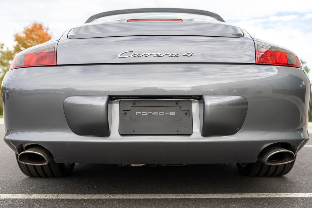2002 Porsche 996 Carrera 4 - Image 16 of 31
