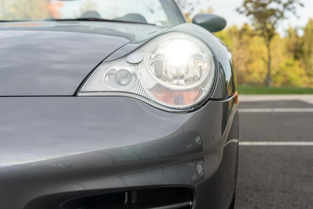2002 Porsche 996 Carrera 4 - Image 26 of 31