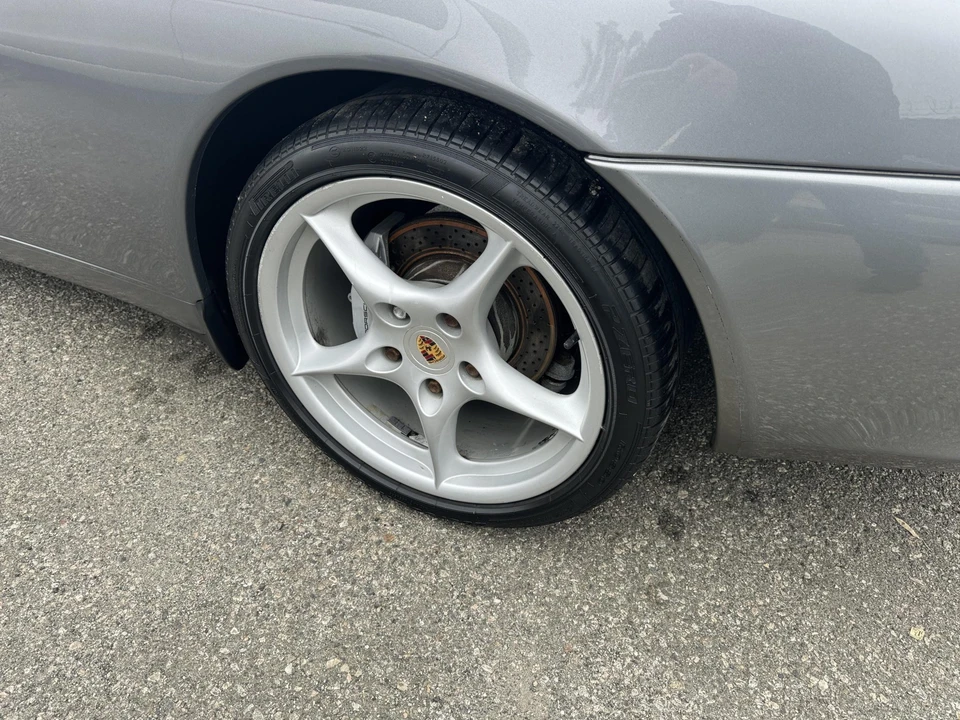 2002 Porsche 996 Carrera 4S - Image 25 of 31