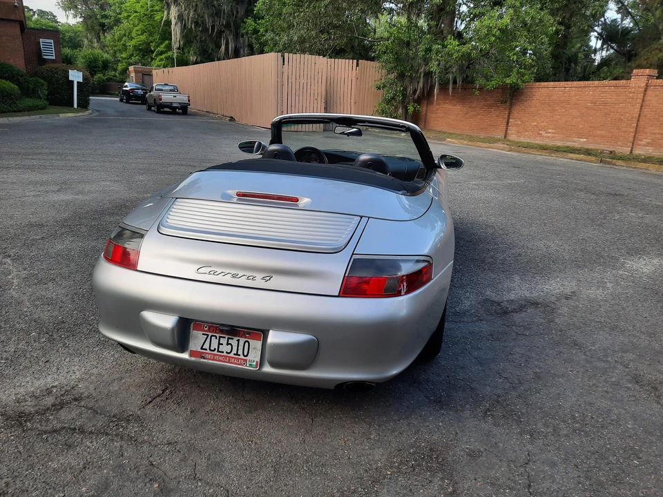 2002 Porsche 996 Carrera - Image 25 of 31