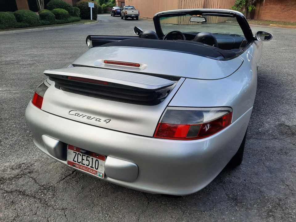 2002 Porsche 996 Carrera - Image 27 of 31