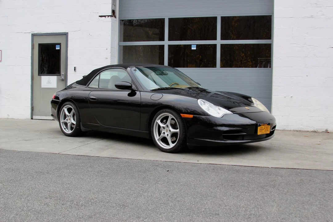 2002 Porsche 996 Carrera 4S - Image 24 of 26
