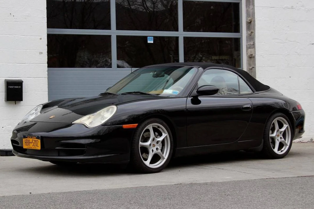 2002 Porsche 996 Carrera 4S - Image 9 of 26