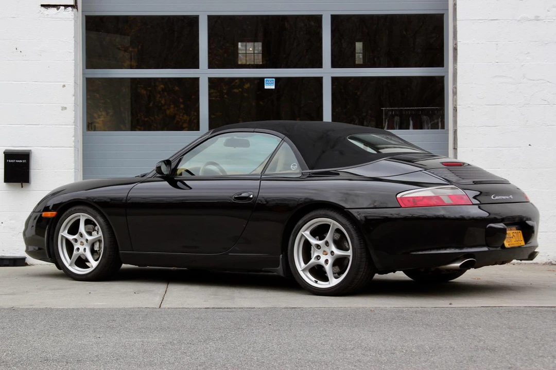 2002 Porsche 996 Carrera 4S - Image 12 of 26