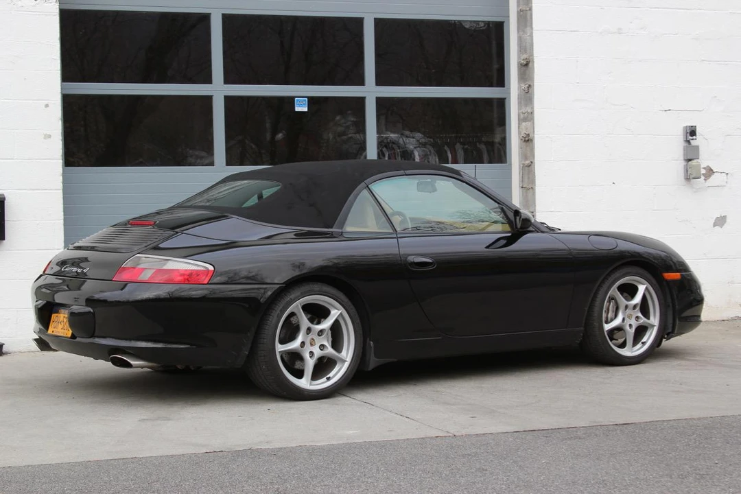 2002 Porsche 996 Carrera 4S - Image 19 of 26