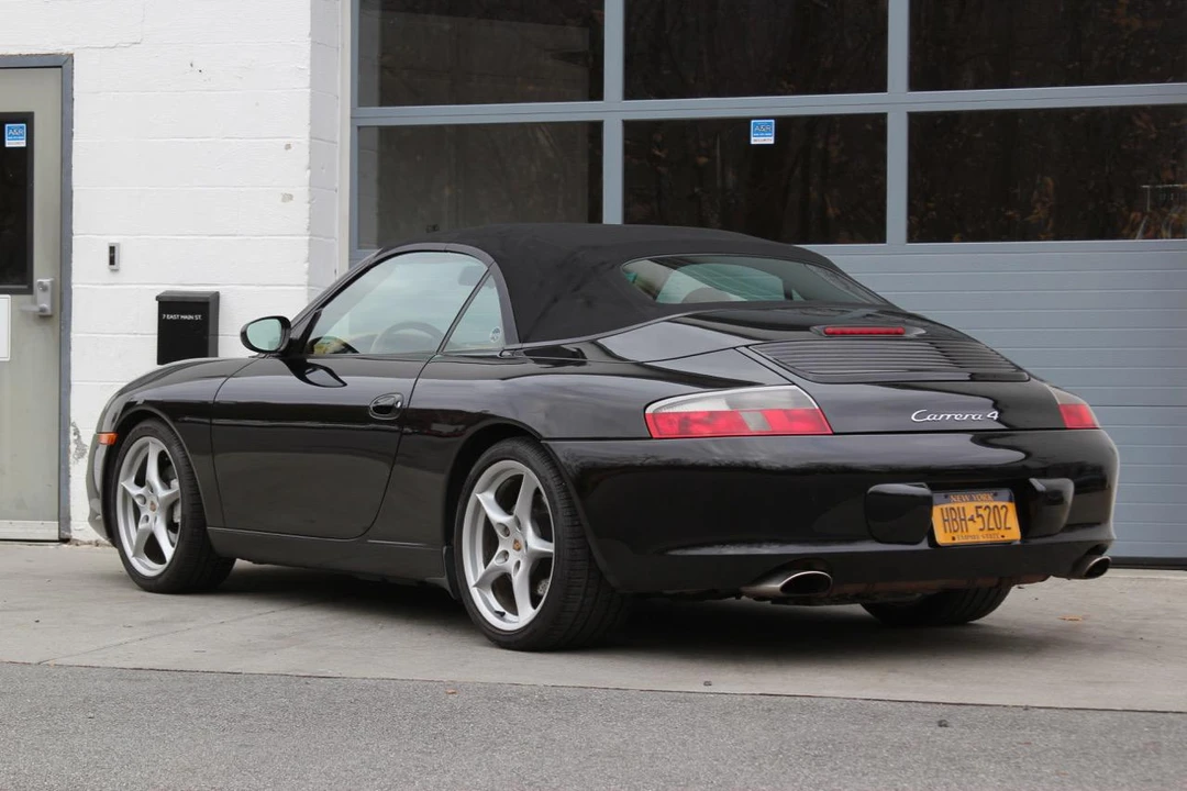 2002 Porsche 996 Carrera 4S - Image 13 of 26