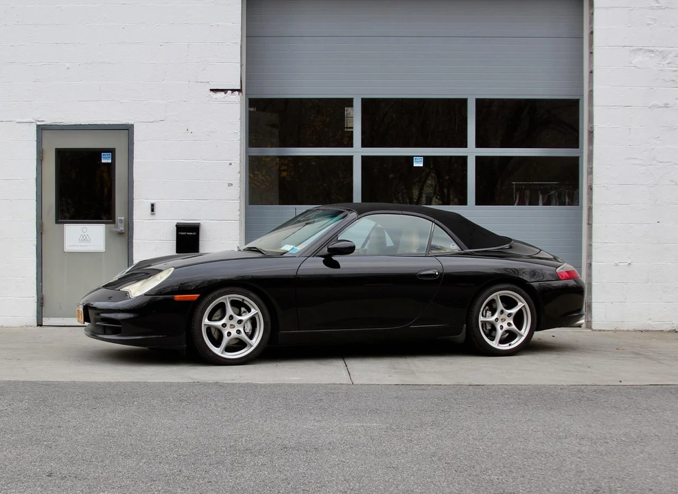 2002 Porsche 996 Carrera 4S - Image 10 of 26