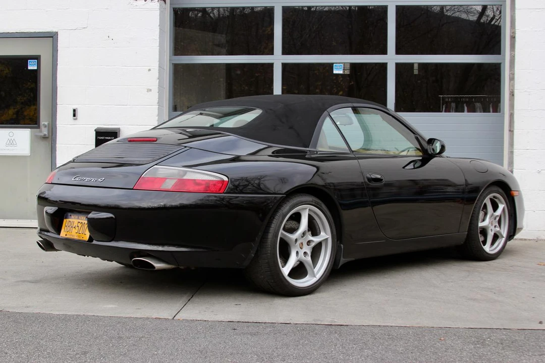 2002 Porsche 996 Carrera 4S - Image 17 of 26