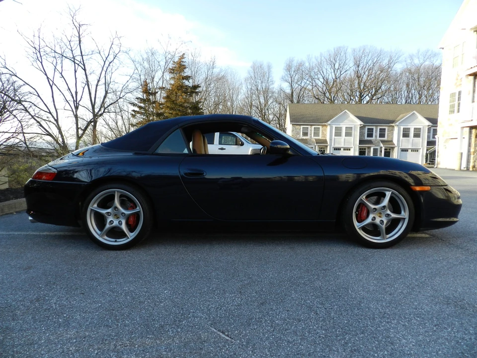 2002 Porsche 996 Carrera 4S - Image 19 of 31