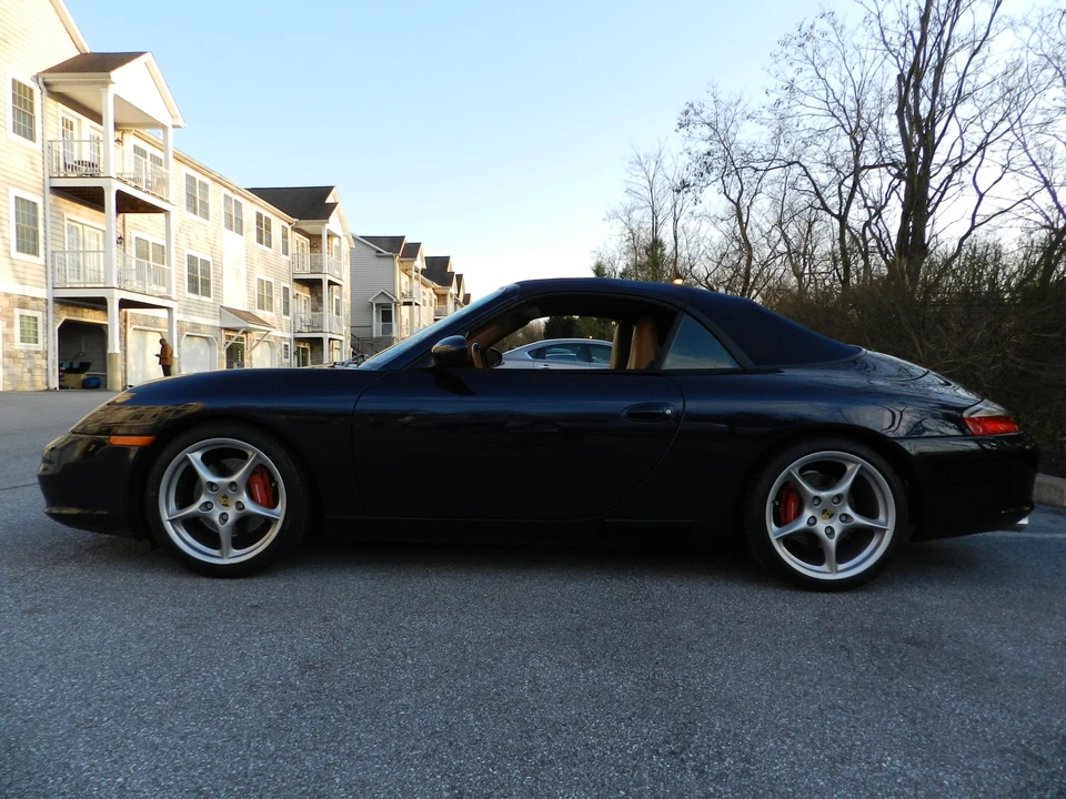 2002 Porsche 996 Carrera 4S - Image 9 of 31