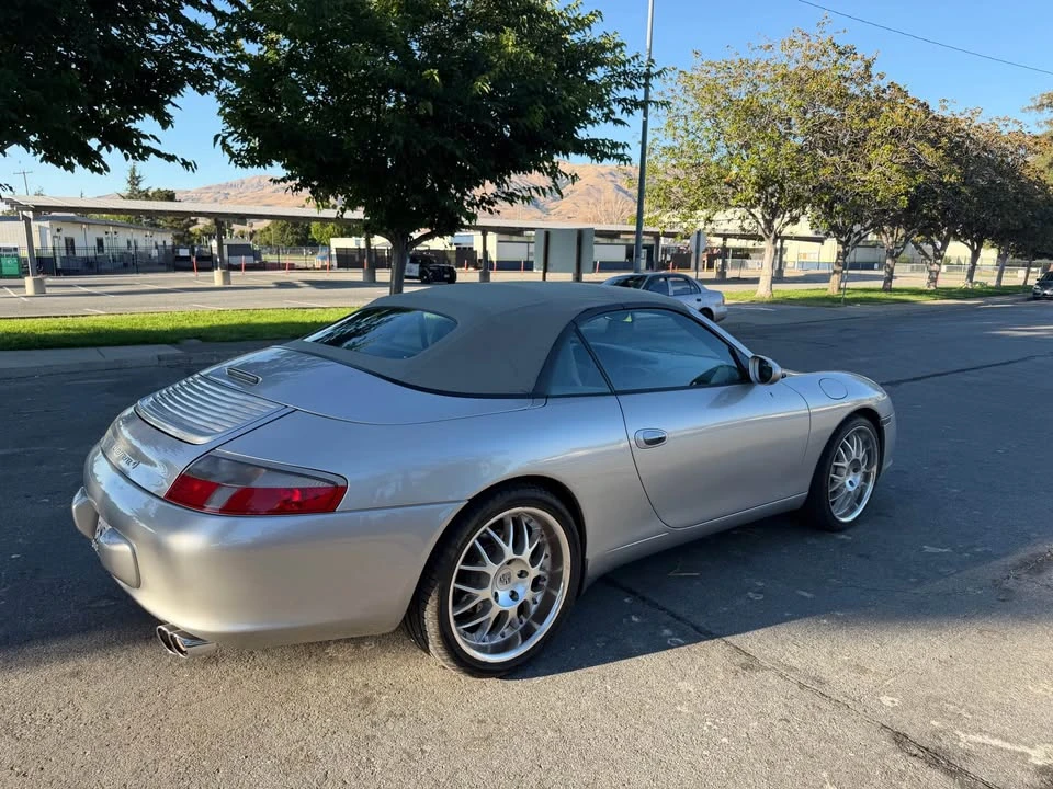 2002 Porsche 996 Carrera 4 - Image 6 of 14