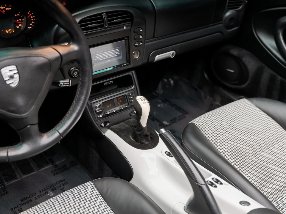2002 Porsche 996 Carrera 4 - Image 5 of 12
