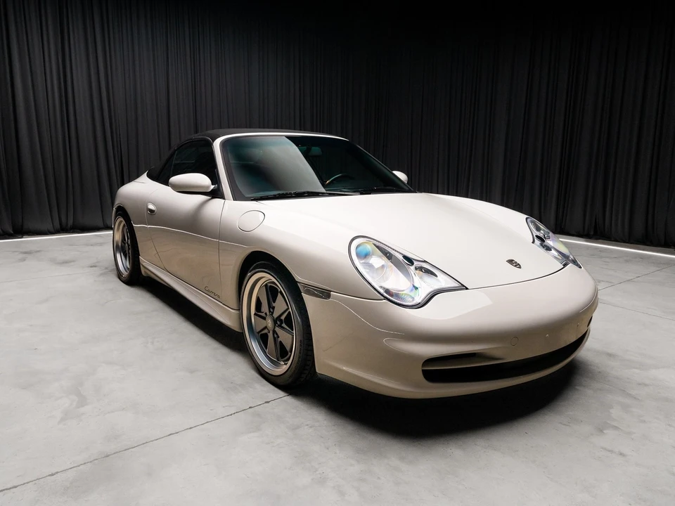 2002 Porsche 996 Carrera 4 - Image 10 of 12
