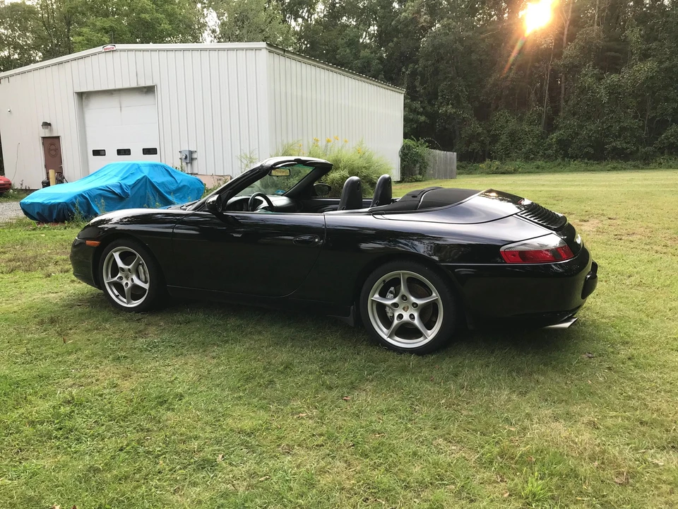 2002 Porsche 996 Carrera 4 - Image 5 of 11