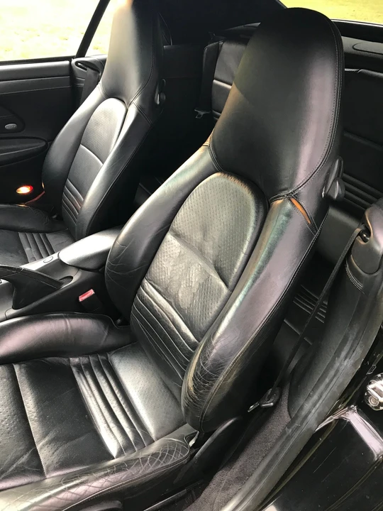 2002 Porsche 996 Carrera 4 - Image 7 of 11