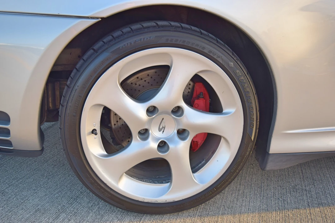 2002 Porsche 996 Carrera 4S - Image 24 of 31