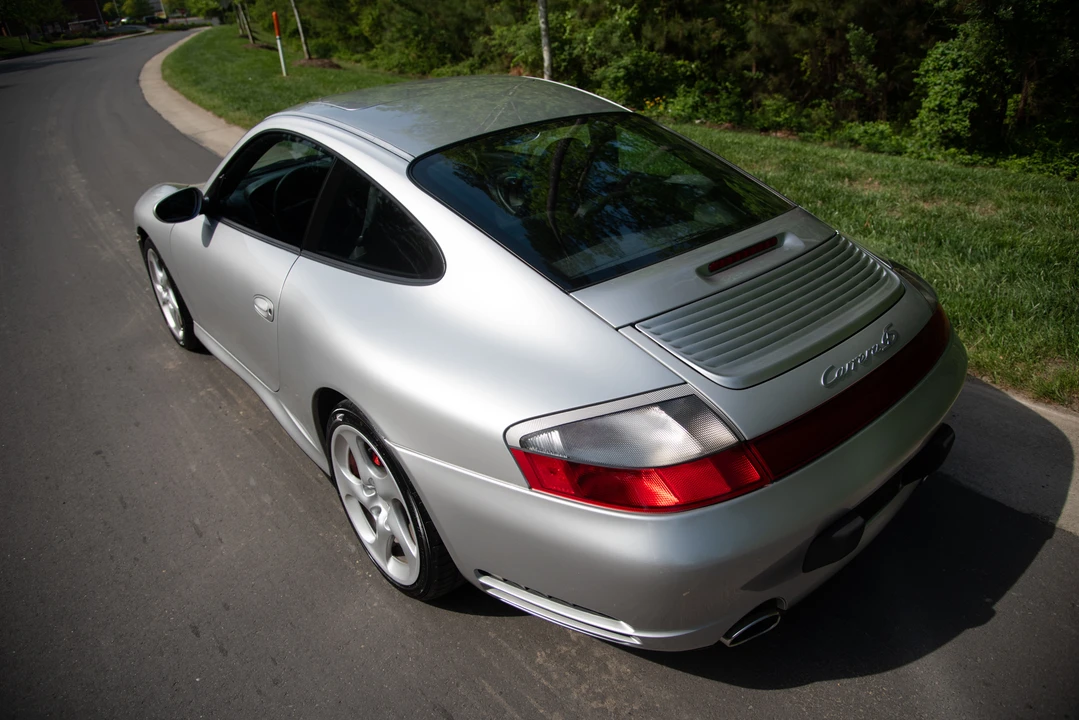 2002 Porsche 996 Carrera 4S - Image 10 of 31