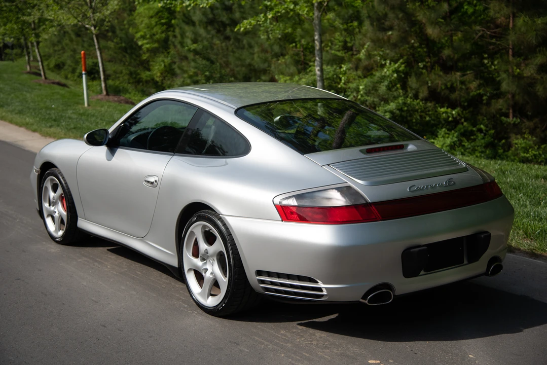 2002 Porsche 996 Carrera 4S - Image 9 of 31