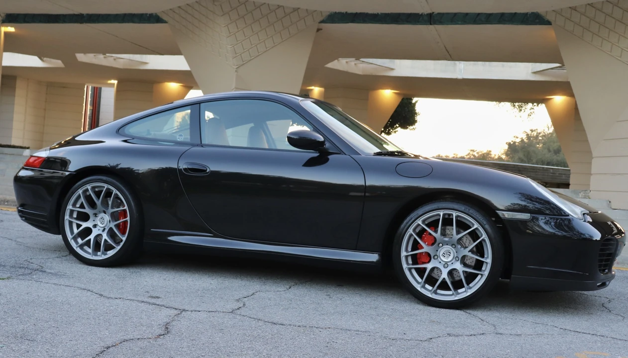 2002 Porsche 996 Carrera 4S - Image 12 of 31