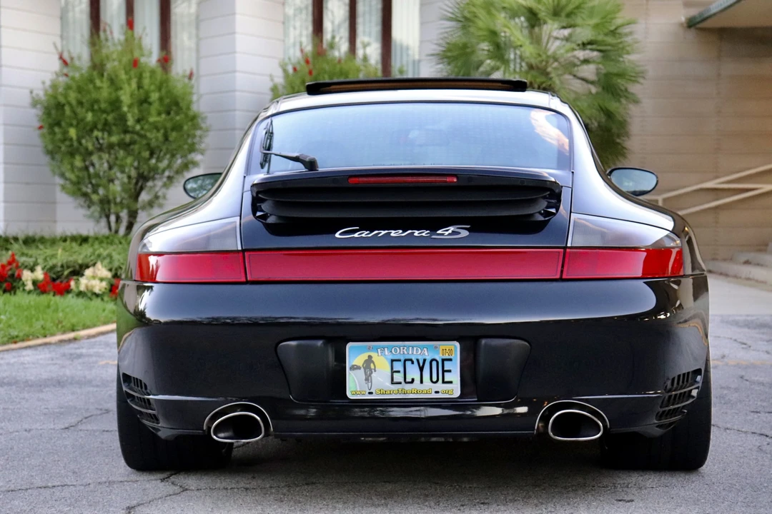 2002 Porsche 996 Carrera 4S - Image 22 of 31